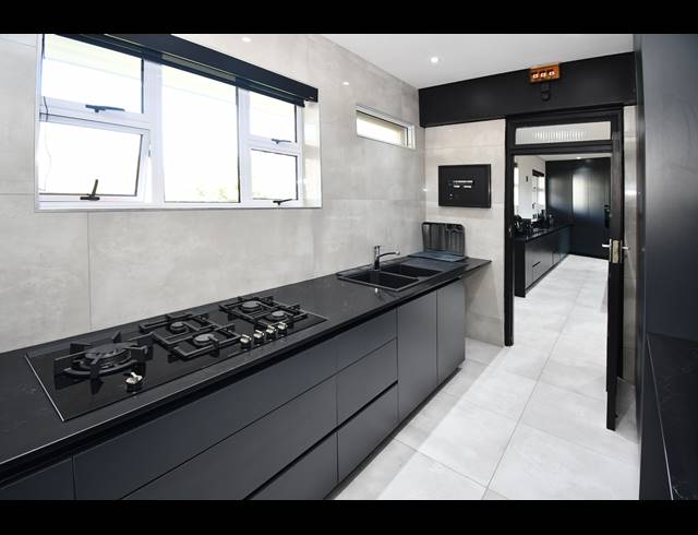 2 BEDROOM APARTMENT FOR SALE IN ILLOVO